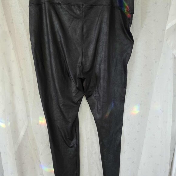 Primark Faux Leather Black Leggings - Picture 2 of 7